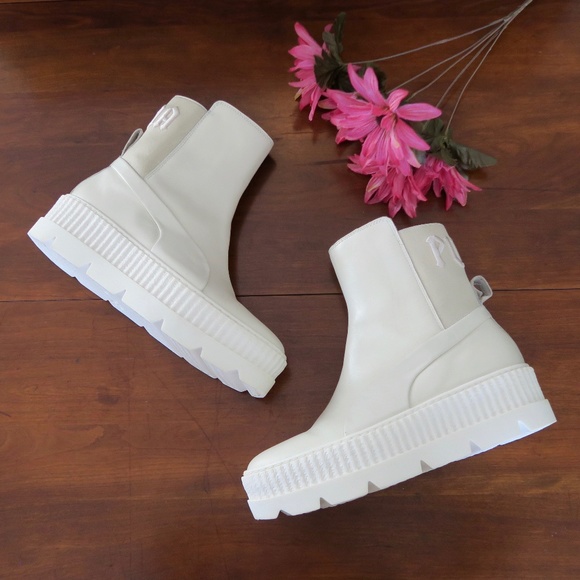 Puma Shoes - Fenty by Rihanna Chelsea Sneaker Boots Sz 8.5